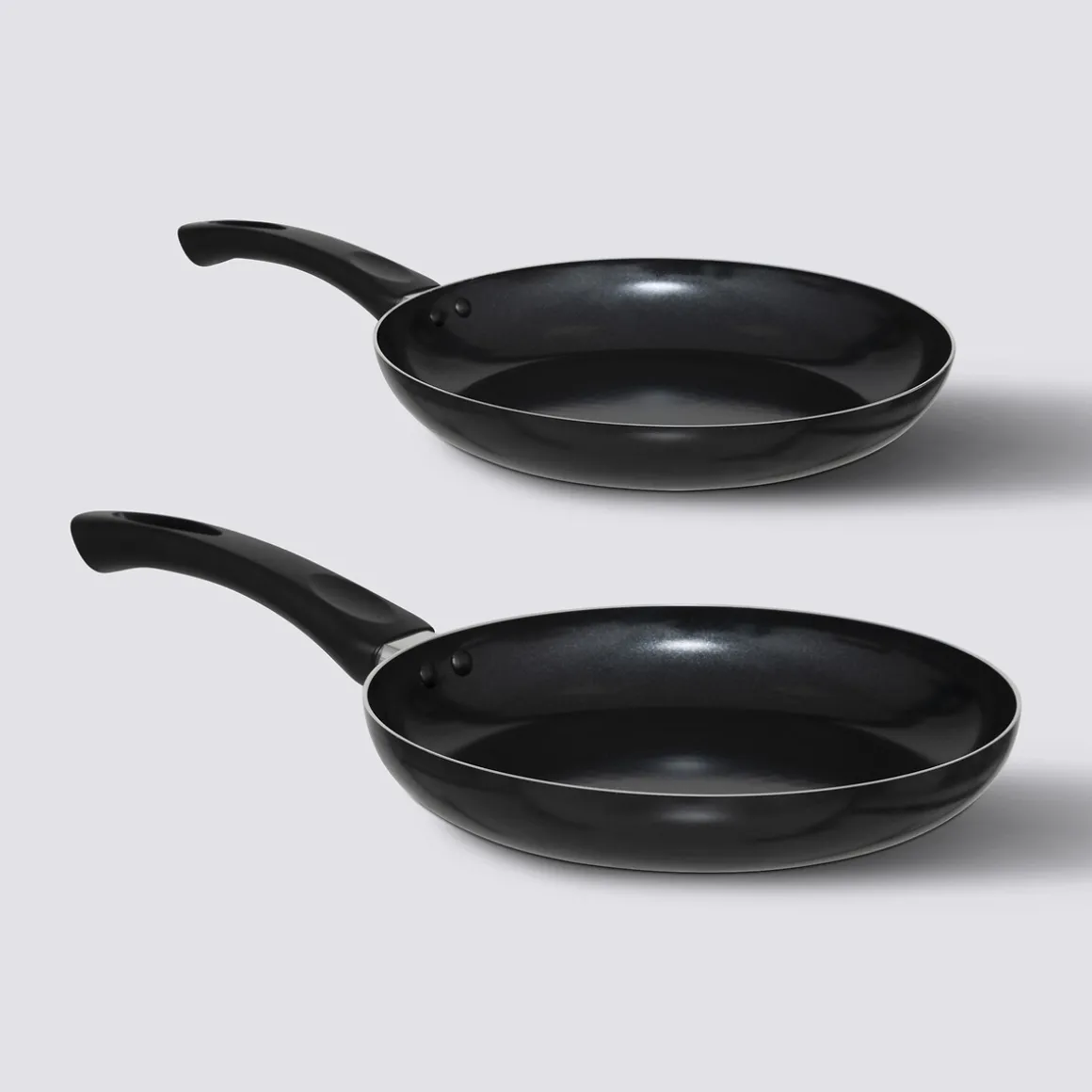 2 poêles aluminium, 24/28 cm