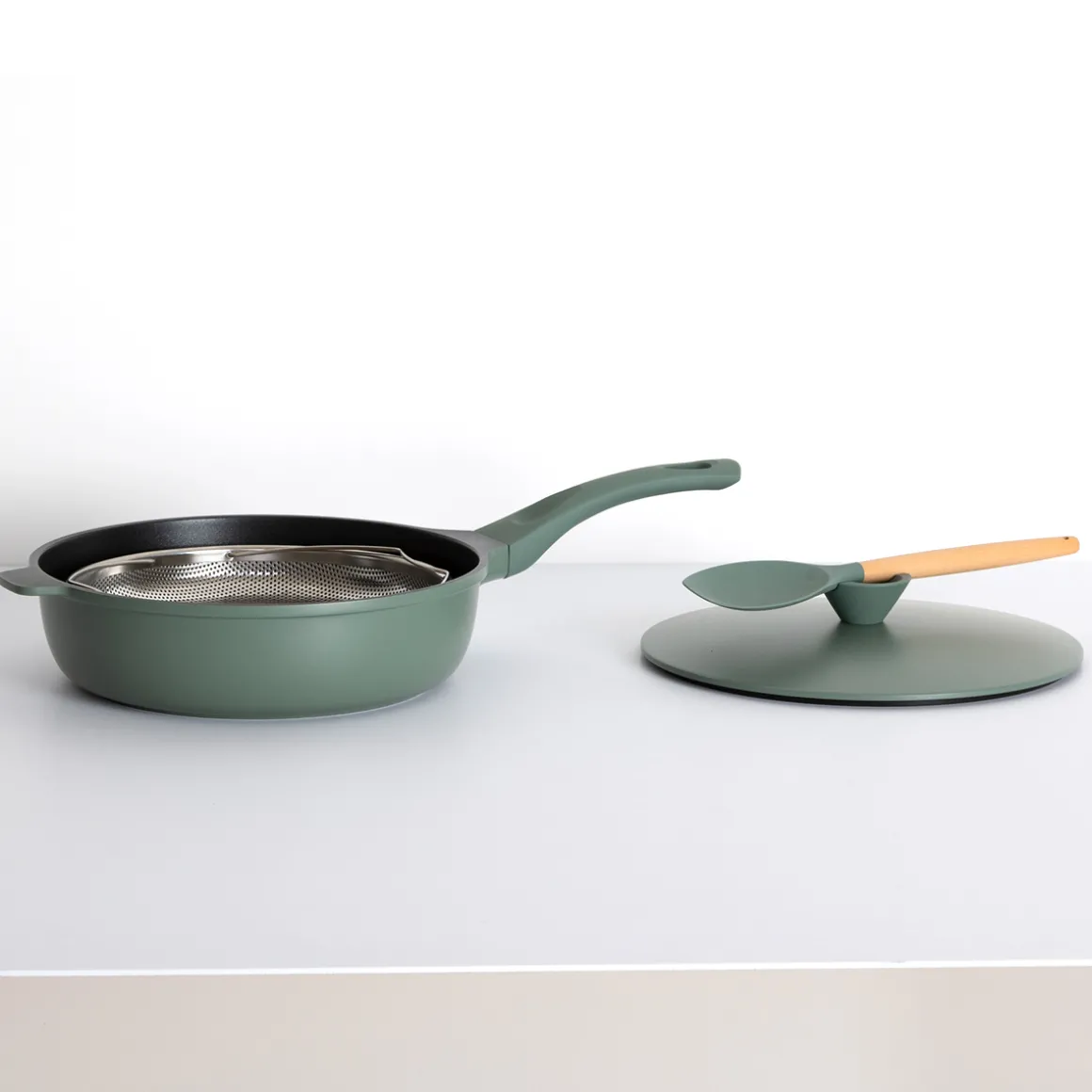 Sauteuse fonte d'aluminium vert, 28cm